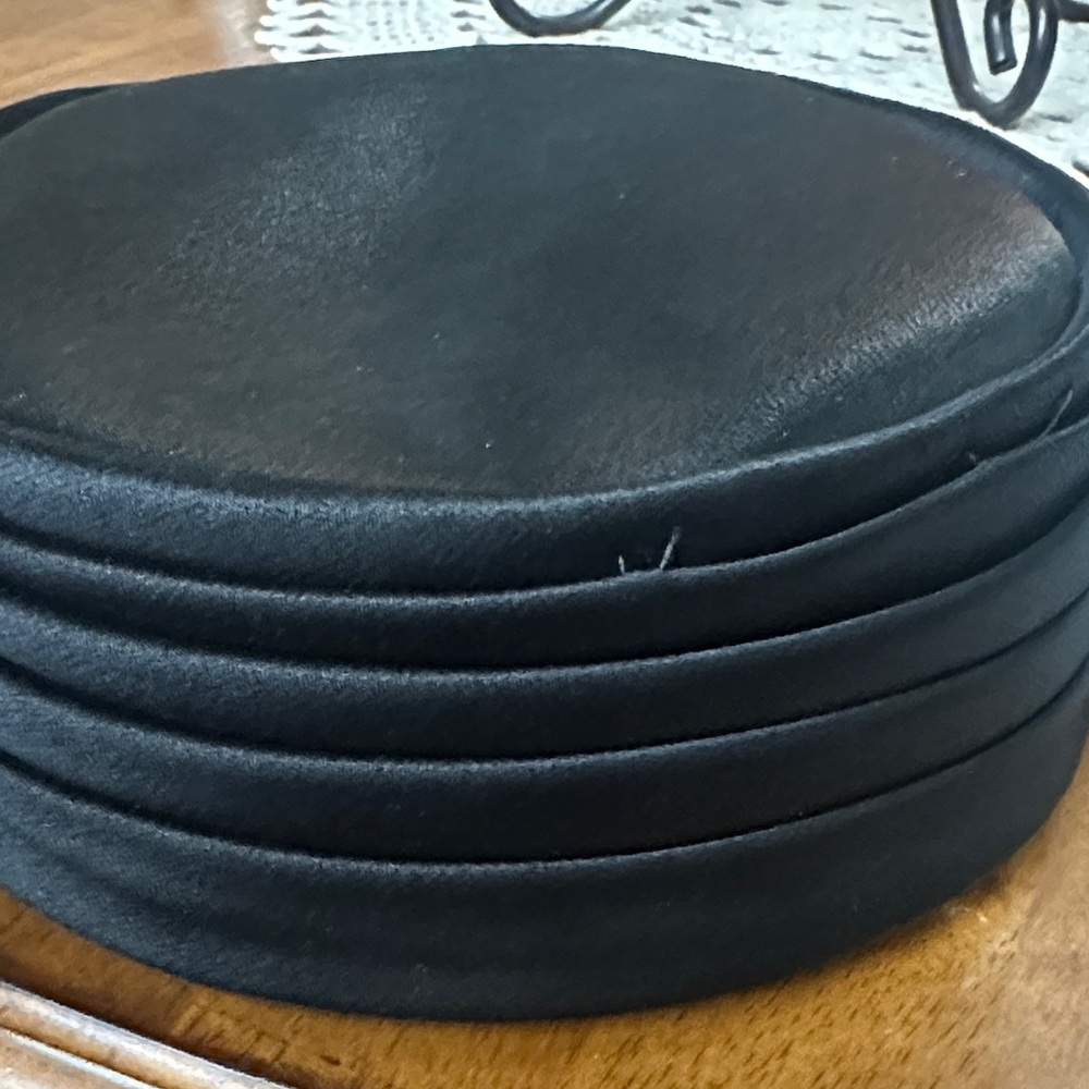 Elegant Black Vintage Modern Miss Hat - Picture 7 of 7